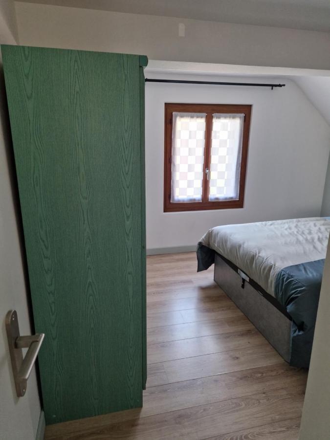 Appartement F2 A 1Mn Du Lac Publier Exteriör bild